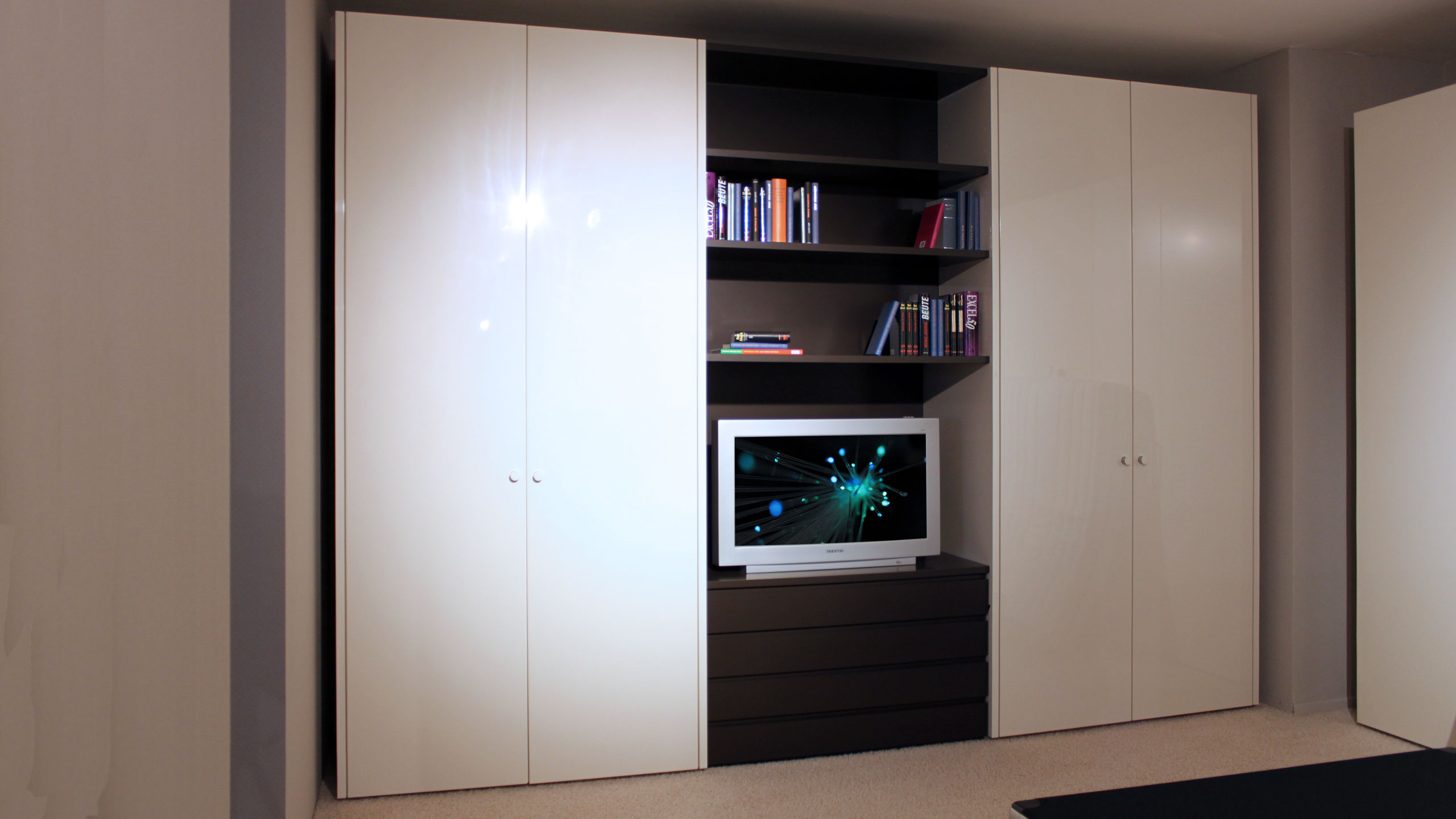 interlübke Drehtürenschrank S07 - Möbel Braum interlübke Drehtürenschrank S07 - Möbel Braum