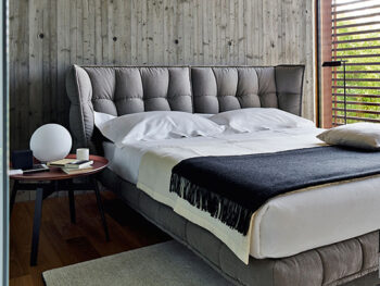 B&B Italia Bett Husk seitlich