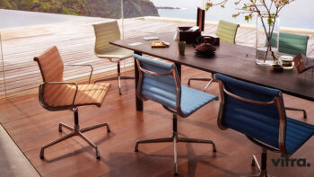 Vitra Aluminium Chair EA 104 Polster blau Gestell schwarz