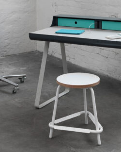 Müller Sekretär PS10 mit Hocker