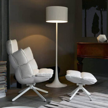B&B Italia Sessel Husk mit Hocker weiß