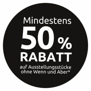 Schwarzes kreisförmiges Schild mit weißem Text mit der Aufschrift Mindestens 50% Rabatt auf Ausstellungsstücke ohne Wenn und Aber*-only bei Möbel Braum während der Black Week. Entdecken Sie exklusive Molteni&C-Angebote!.