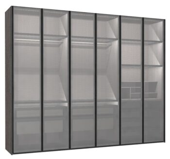 Der Molteni&C Gliss Master Kleiderschrank verfügt über durchsichtige Glastüren, mehrere Einlegeböden, Schubladen und Fächer für eine organisierte Aufbewahrung.