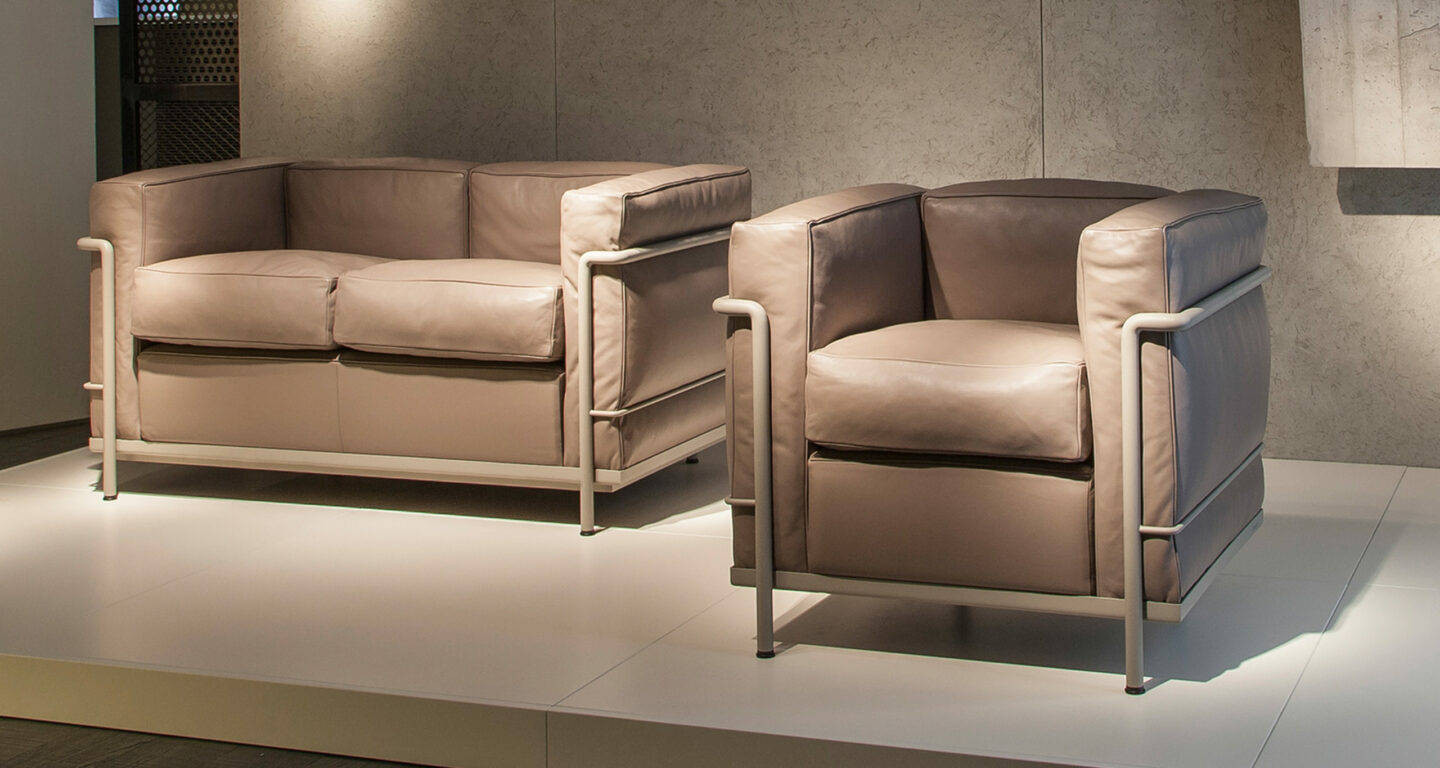 Cassina LC2 Leder braun Sofa und Couch