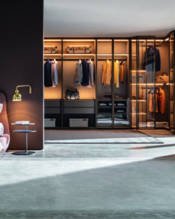 Molteni Gliss Master Kleiderschrank und Ankleidezimmer mit Glastüren