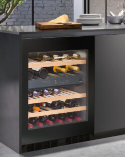 Liebherr Weinkühlschrank schwarz