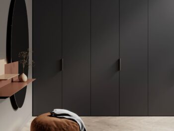Interluebke Intaro Kleiderschrank Schrank schwarz