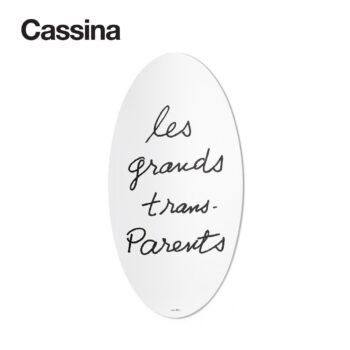 Cassina Les Grands Trans-Parents Spiegel freigestellt