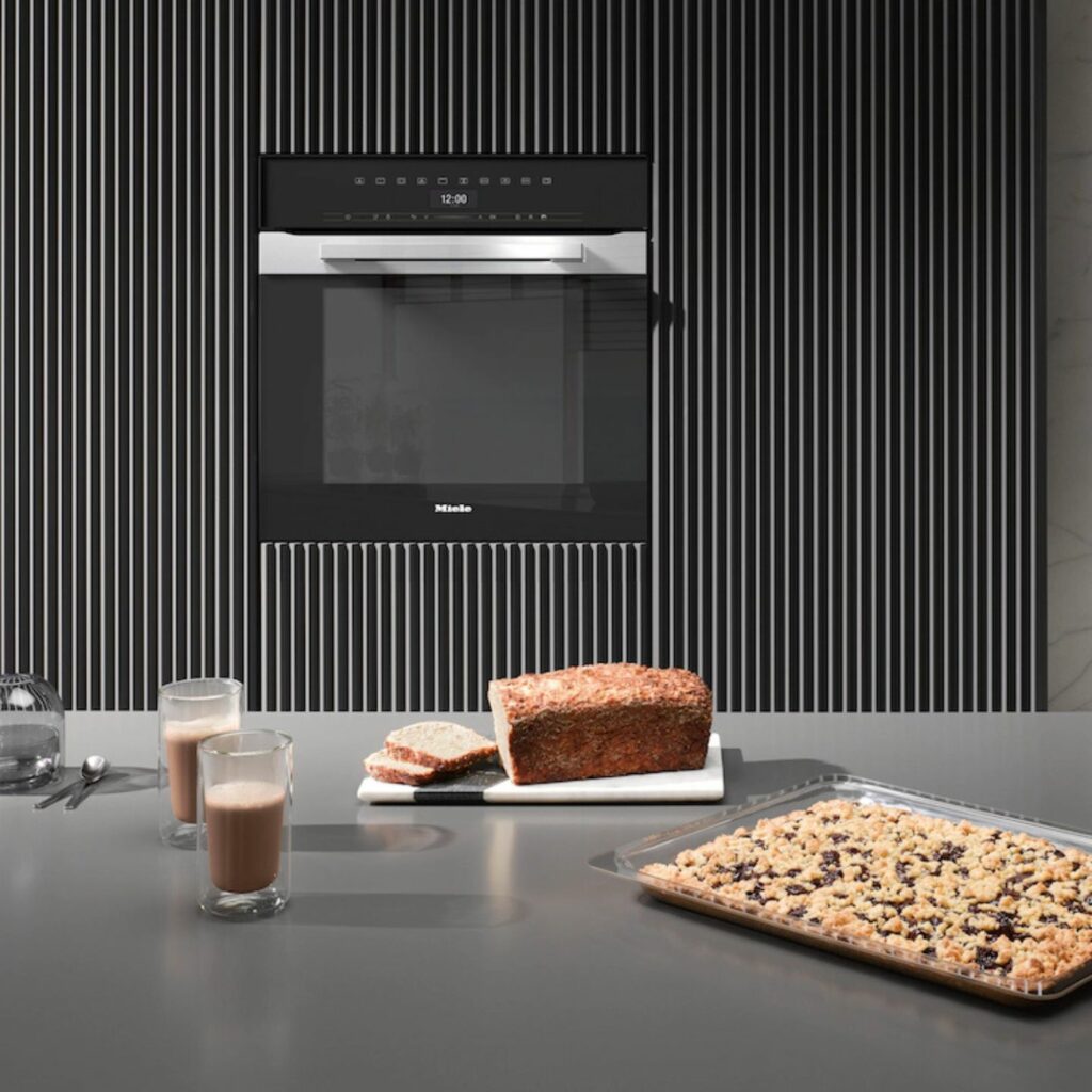 Miele Backofen H 7464 BP