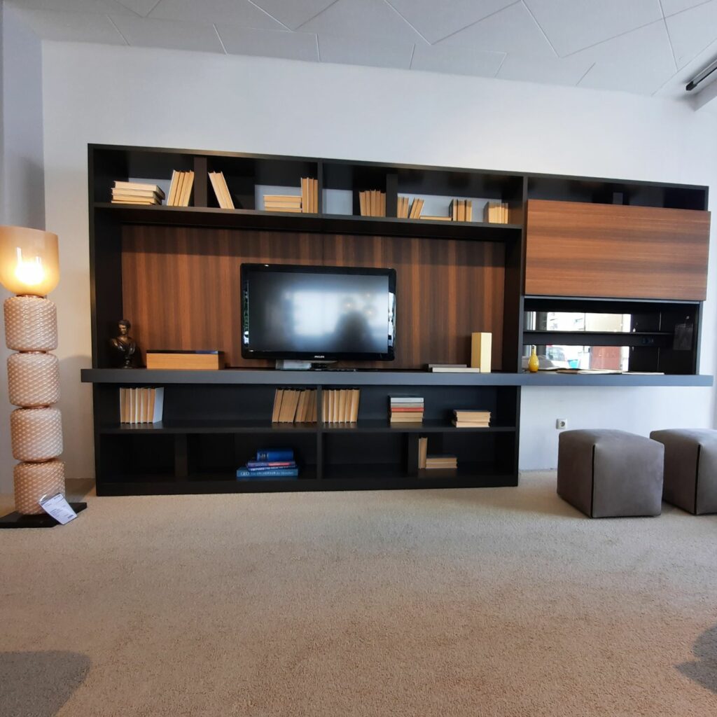 Molteni 505 Anbauwand