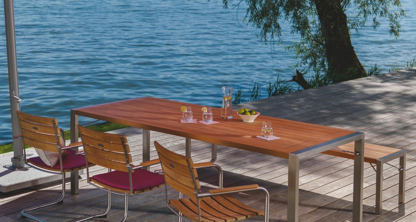 Weishäupl Flip Tisch klappbar mit Weishäupl Sonnenschirm