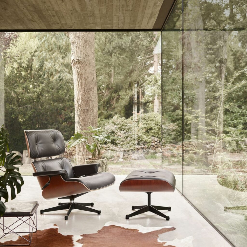 Eames Lounge Chair