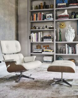 VITRA Eames Lounge Chair Leder weiß