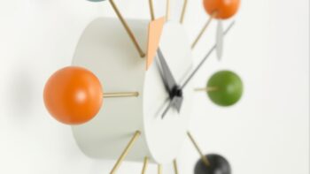 vitra ball clock uhr wanduhr interior accessiores bad homburg moebel braum